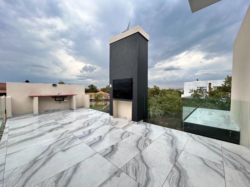 5 Bedroom Property for Sale in Seasons Lifestyle Estate North West